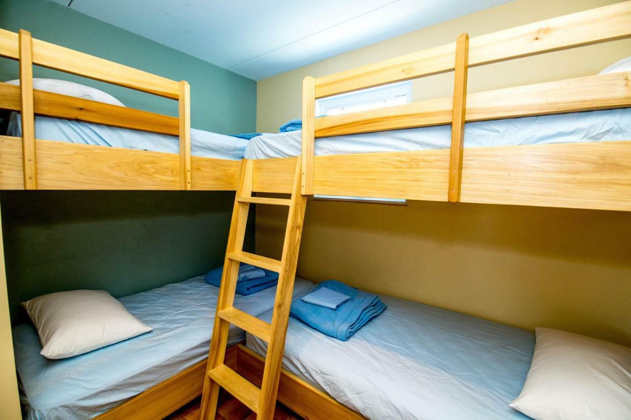 Blue Palms Motel 3*