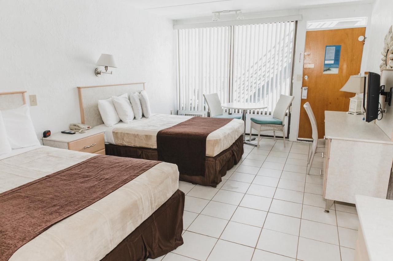 Heart Of Boardwalk Motel 2*