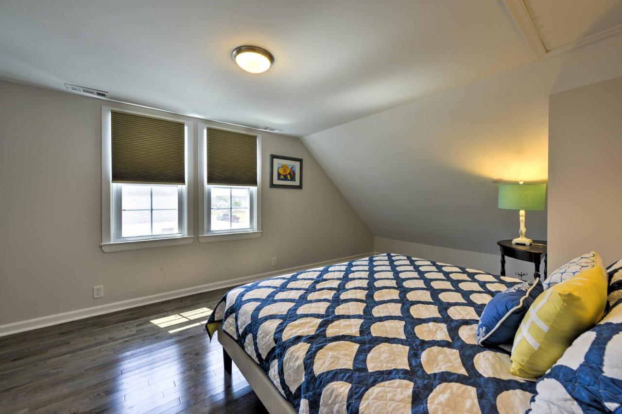 Charming Hideaway With Private Pool And Deck! *