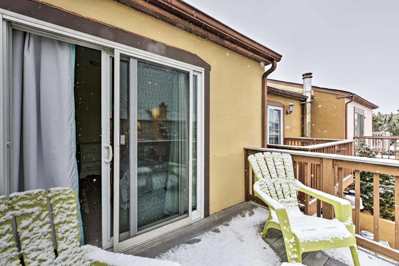 Family-friendly Townhome About 3 Mi To * Wildwood