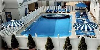 Sea Foam Motel 2*