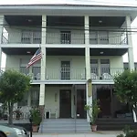 Sunflower Motel