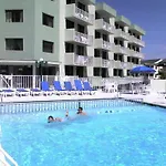 Diplomat Beach Club