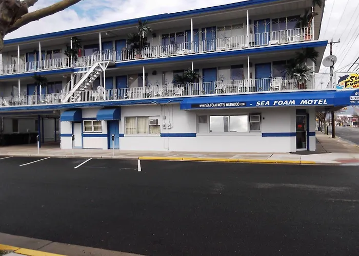 Sea Foam Motel