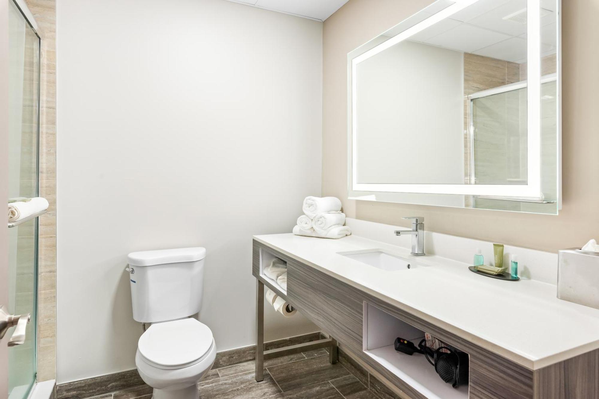 The Waves Hotel, Ascend Collection Wildwood