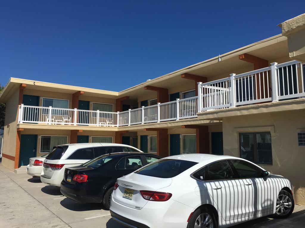 Seahorse Motel