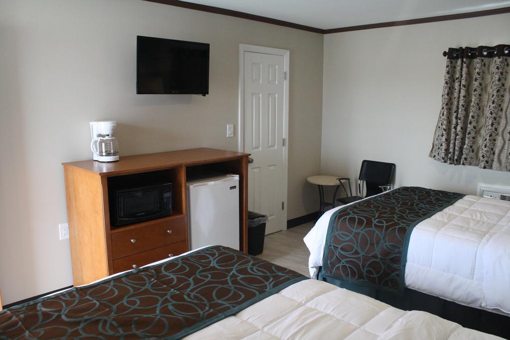 Beachside 4*
