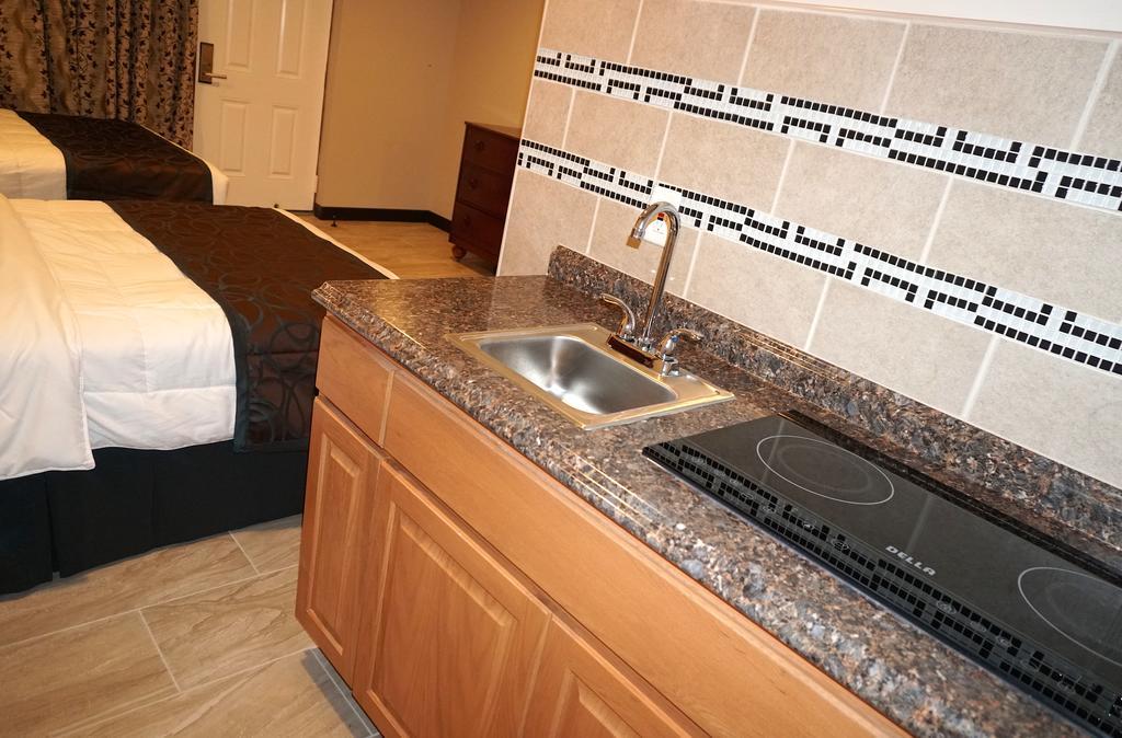 Beachside Hotel 4*