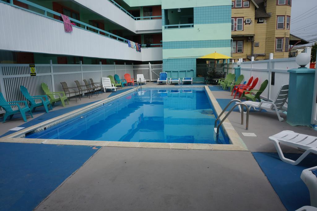 Beachside 4* Wildwood