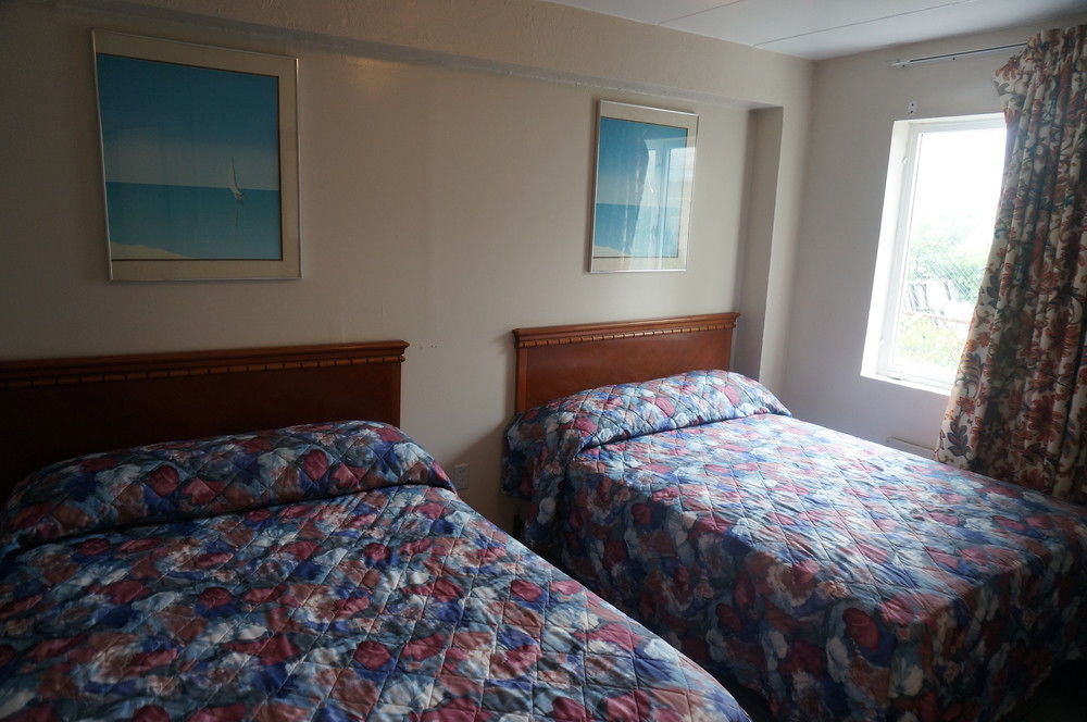 Beachside Hotel 4*