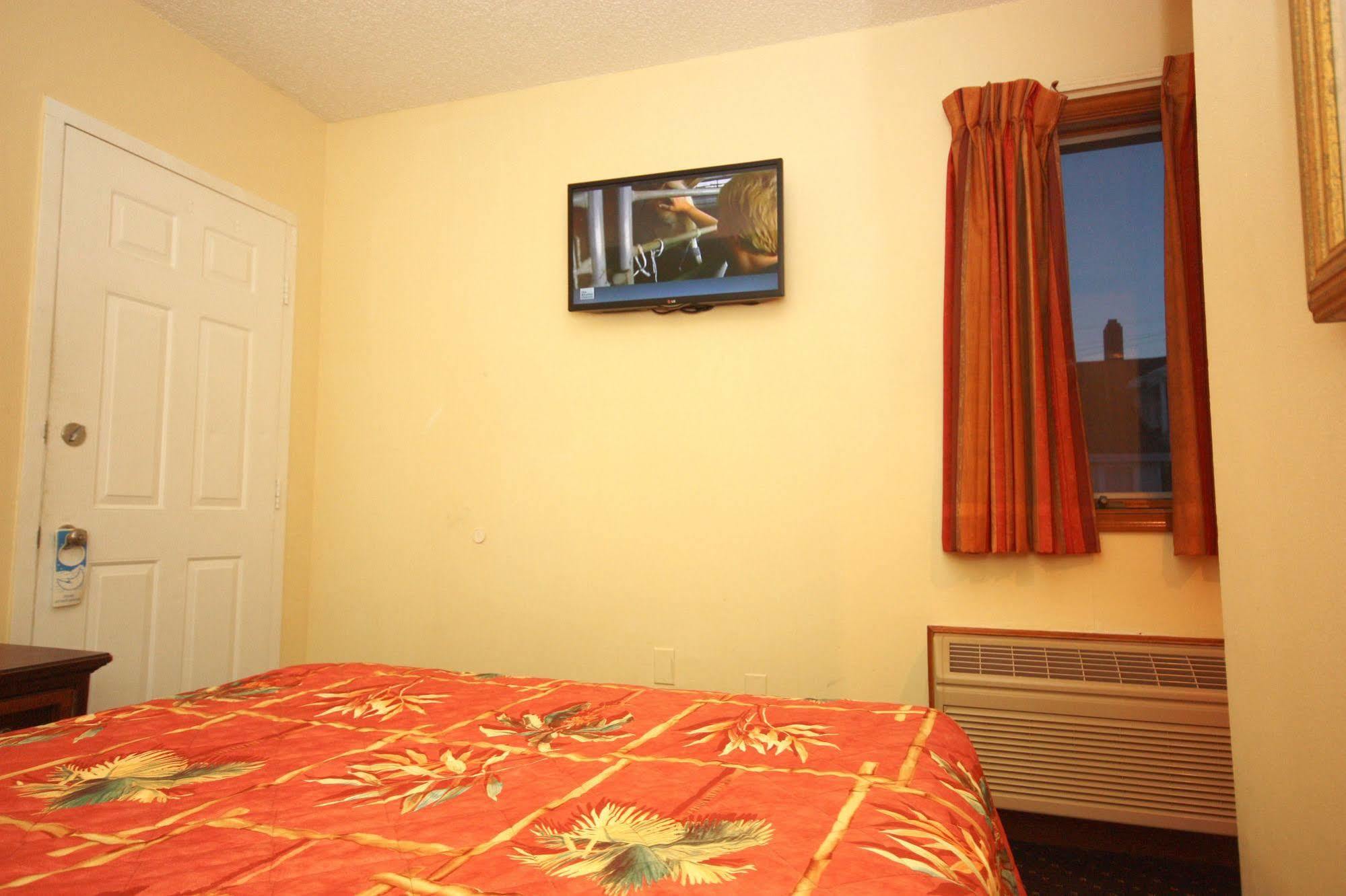 Calypso Boutique Inn 3*